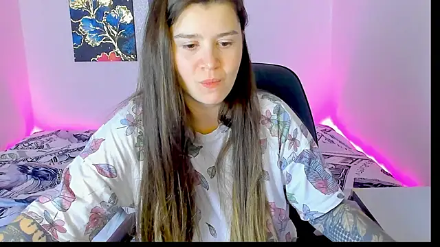 AmellyMilly online show from November 3, 2025, 11:15 pm