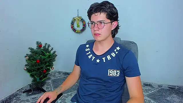 Snapshot of patrik_027 chatting on December 28, 2024, 7:11 pm patrik 027 online show from December 28, 2024, 7:11 pm