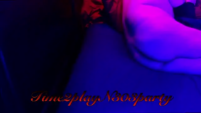 Snapshot of Time2playN303party chatting on December 21, 2024, 8:54 pm Time2playN303party online show from December 21, 2024, 8:54 pm