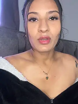 Snapshot of CeliWoods chatting on September 26, 2025, 3:38 pm CeliWoods online show from September 26, 2025, 3:38 pm