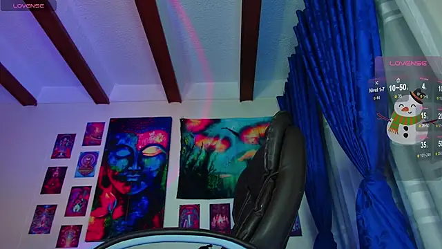 Snapshot of dimitri-bilak chatting on December 22, 2024, 1:34 am dimitri-bilak online show from December 22, 2024, 1:34 am