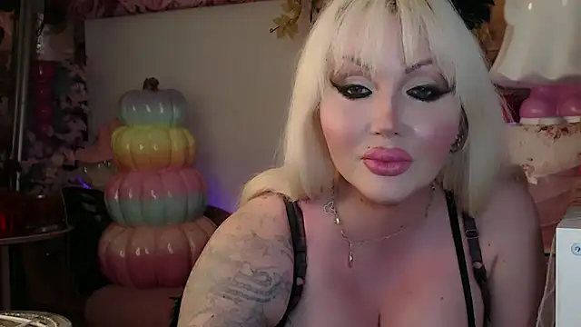 Snapshot of elyink chatting on October 26, 2025, 4:46 pm elyink online show from October 26, 2025, 4:46 pm