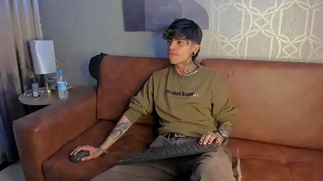 AcidMilo online show from December 10, 2024, 1:00 pm