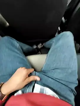 bigdickfuckuu online show from November 28, 2025, 11:46 am