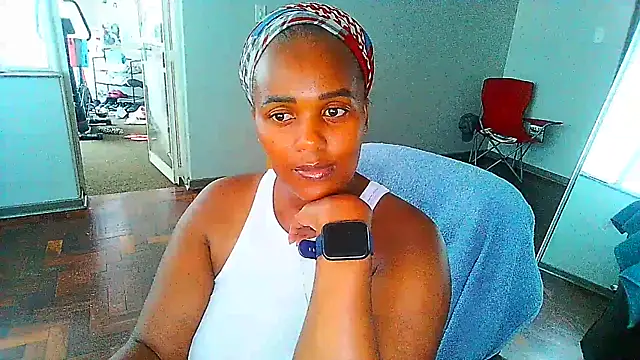 Charlie-Crawford online show from February 28, 2025, 4:31 pm