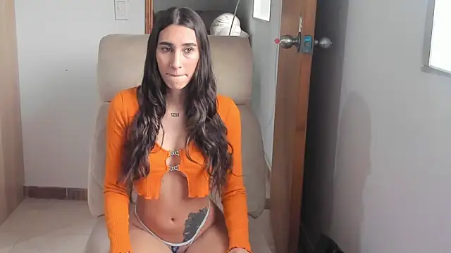Snapshot of ZoeStewart chatting on March 4, 2025, 8:38 pm ZoeStewart online show from March 4, 2025, 8:38 pm