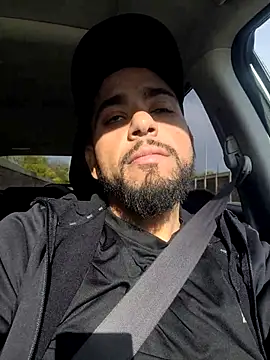 ositomanzo online show from November 5, 2025, 6:41 pm