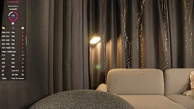 Snapshot of StasyGriffin chatting on November 27, 2025, 11:12 am StasyGriffin online show from November 27, 2025, 11:12 am