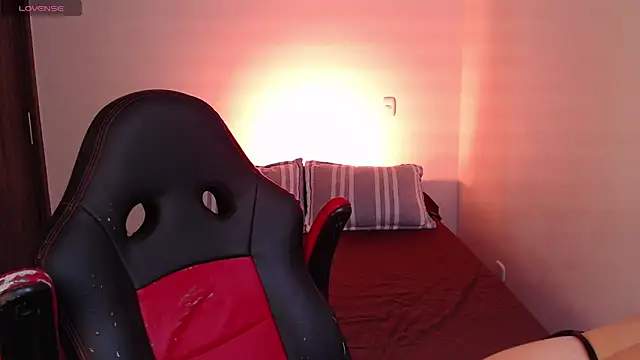 amyharlow 1 online show from January 11, 2025, 4:46 pm