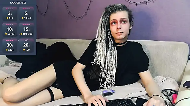 Snapshot of Littlepinkcat chatting on March 12, 2025, 4:46 pm Littlepinkcat online show from March 12, 2025, 4:46 pm