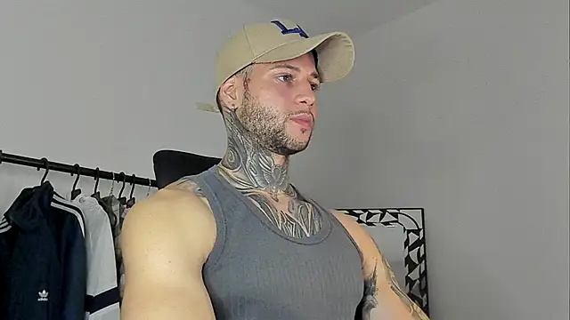  jamesleandros1 online show from October 25, 2025, 2:30 am