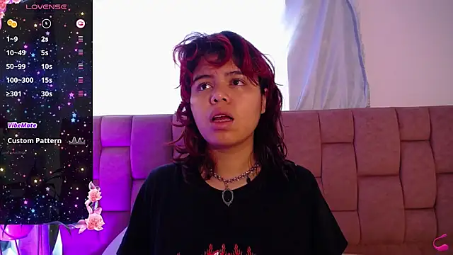 SabinaMerchetti online show from December 4, 2024, 3:21 pm