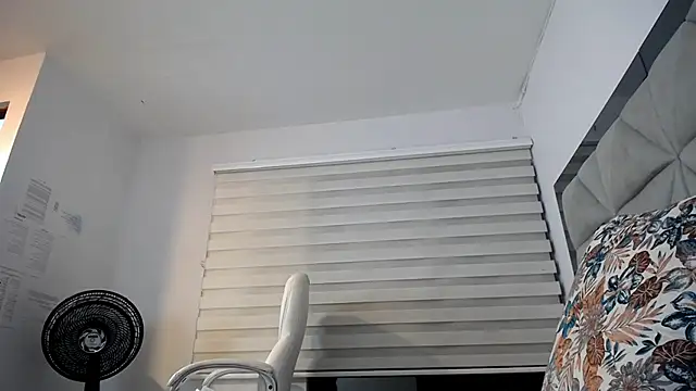 Snapshot of nana_levy chatting on February 4, 2025, 6:36 am nana levy online show from February 4, 2025, 6:36 am