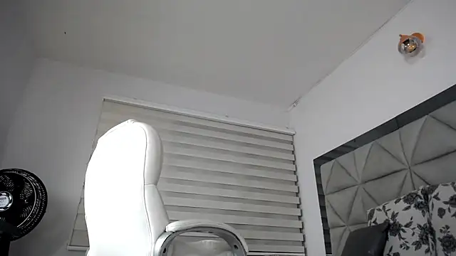 Snapshot of nana_levy chatting on February 7, 2025, 9:26 am nana levy online show from February 7, 2025, 9:26 am