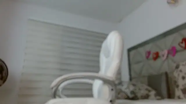 Snapshot of nana_levy chatting on February 19, 2025, 10:23 am nana levy online show from February 19, 2025, 10:23 am