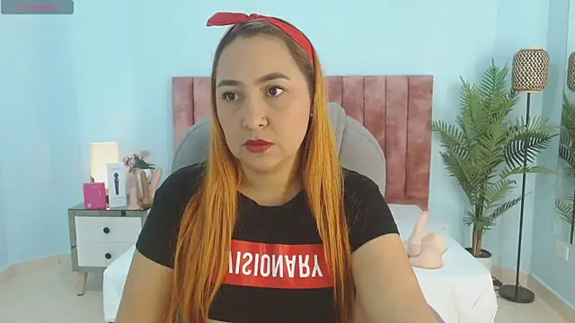 Snapshot of nana_levy chatting on December 4, 2025, 4:11 am nana levy online show from December 4, 2025, 4:11 am