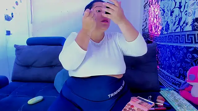 Snapshot of Fierymichef chatting on October 25, 2025, 8:36 pm Fierymichef online show from October 25, 2025, 8:36 pm