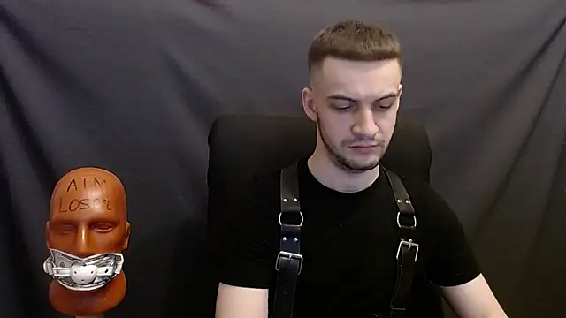 Snapshot of _Damien_thorn_ chatting on December 3, 2024, 5:12 pm Damien thorn online show from December 3, 2024, 5:12 pm