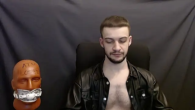 Snapshot of _Damien_thorn_ chatting on December 15, 2024, 8:25 pm Damien thorn online show from December 15, 2024, 8:25 pm