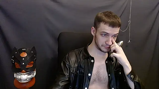 Snapshot of _Damien_thorn_ chatting on January 13, 2025, 2:39 am Damien thorn online show from January 13, 2025, 2:39 am