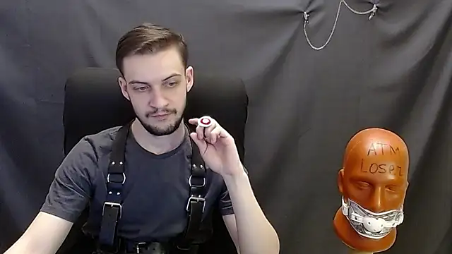 Snapshot of _Damien_thorn_ chatting on February 22, 2025, 2:50 am Damien thorn online show from February 22, 2025, 2:50 am