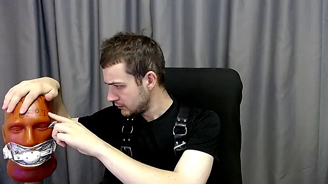 Snapshot of _Damien_thorn_ chatting on September 11, 2025, 2:22 am Damien thorn online show from September 11, 2025, 2:22 am