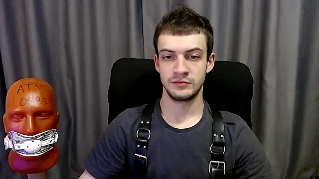 Snapshot of _Damien_thorn_ chatting on October 3, 2025, 8:28 pm Damien thorn online show from October 3, 2025, 8:28 pm