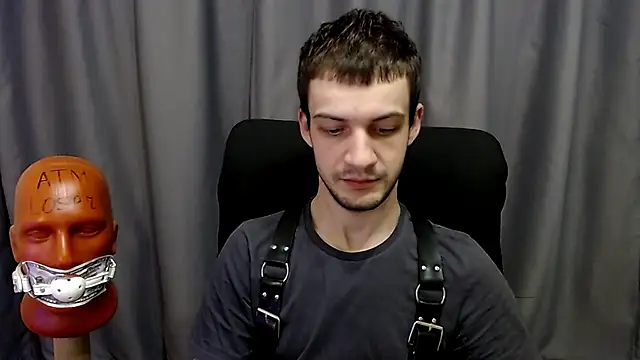 Snapshot of _Damien_thorn_ chatting on October 4, 2025, 8:40 pm Damien thorn online show from October 4, 2025, 8:40 pm