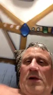 Snapshot of prekumstud chatting on December 26, 2024, 8:18 am prekumstud online show from December 26, 2024, 8:18 am