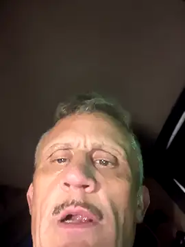 Snapshot of prekumstud chatting on October 5, 2025, 11:52 am prekumstud online show from October 5, 2025, 11:52 am