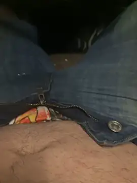 Snapshot of prekumstud chatting on December 15, 2025, 4:28 am prekumstud online show from December 15, 2025, 4:28 am