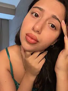 Snapshot of Tasty_Nora chatting on September 12, 2025, 9:20 am Tasty Nora online show from September 12, 2025, 9:20 am