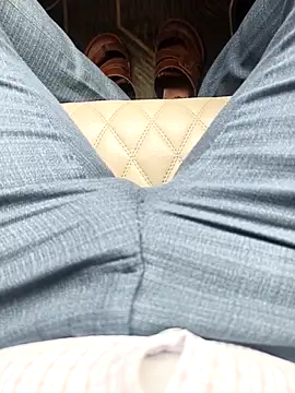 adicma123 online show from October 6, 2025, 5:05 am