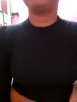 Snapshot of ANGE-MOU chatting on January 30, 2025, 11:55 pm ANGE-MOU online show from January 30, 2025, 11:55 pm