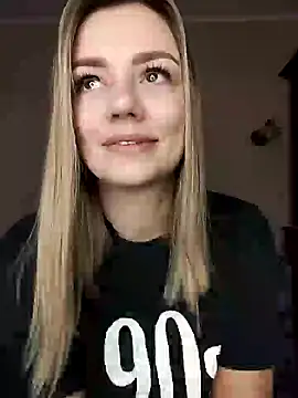 KrissSexi online show from March 3, 2025, 5:42 am