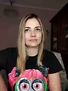 KrissSexi online show from March 20, 2025, 1:26 pm