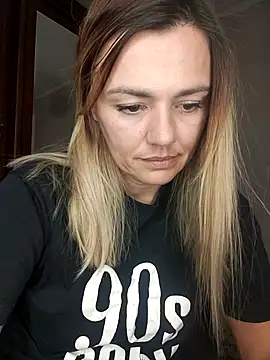 KrissSexi online show from October 9, 2025, 6:50 pm