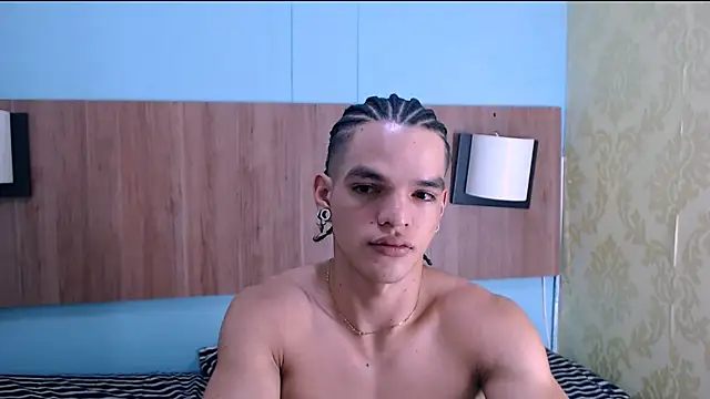 Snapshot of AlbertBernal69 chatting on January 26, 2025, 9:19 am AlbertBernal69 online show from January 26, 2025, 9:19 am