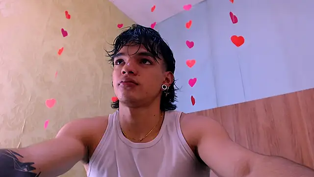 Snapshot of AlbertBernal69 chatting on February 15, 2025, 3:09 am AlbertBernal69 online show from February 15, 2025, 3:09 am