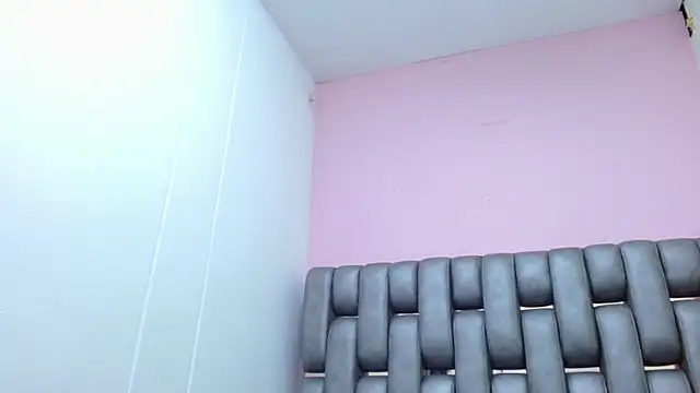 Snapshot of AlbertBernal69 chatting on September 19, 2025, 2:24 am AlbertBernal69 online show from September 19, 2025, 2:24 am