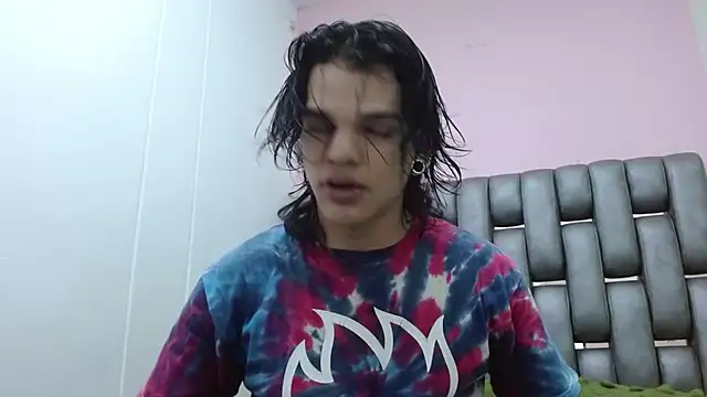 Snapshot of AlbertBernal69 chatting on September 23, 2025, 3:09 am AlbertBernal69 online show from September 23, 2025, 3:09 am