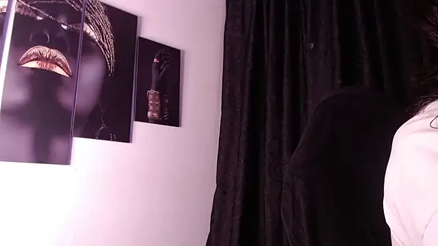 Snapshot of AlbertBernal69 chatting on October 29, 2025, 1:30 am AlbertBernal69 online show from October 29, 2025, 1:30 am