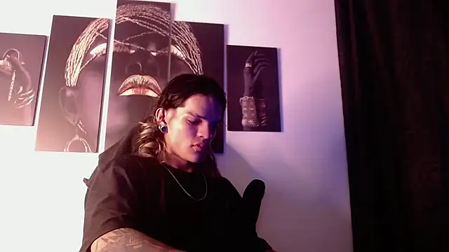 Snapshot of AlbertBernal69 chatting on November 8, 2025, 3:07 am AlbertBernal69 online show from November 8, 2025, 3:07 am