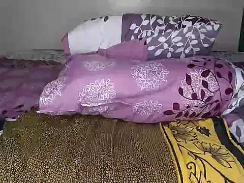 judyshinel20 online show from December 16, 2025, 2:38 am