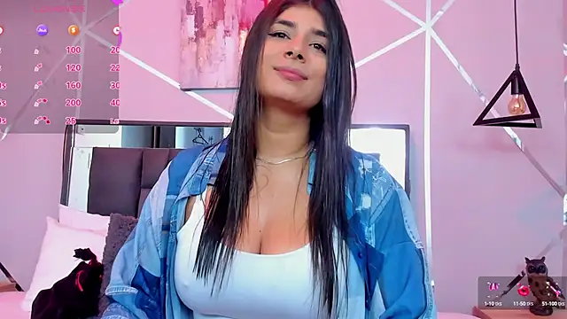 Snapshot of ZiaCalifa chatting on February 25, 2025, 12:45 pm ZiaCalifa online show from February 25, 2025, 12:45 pm