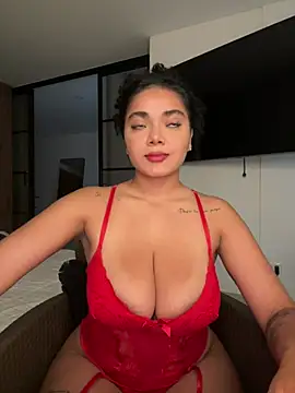 Snapshot of Mariecurl chatting on February 14, 2025, 10:04 pm Mariecurl online show from February 14, 2025, 10:04 pm