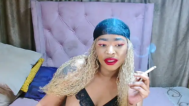 Snapshot of AFRICANGODDESSXXX chatting on October 23, 2025, 9:46 pm AFRICANGODDESSXXX online show from October 23, 2025, 9:46 pm