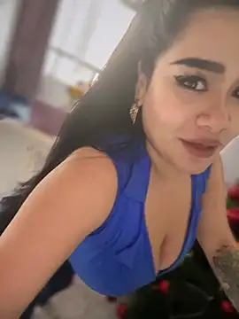 Snapshot of Insane_Issa chatting on January 23, 2025, 7:18 pm Insane Issa online show from January 23, 2025, 7:18 pm