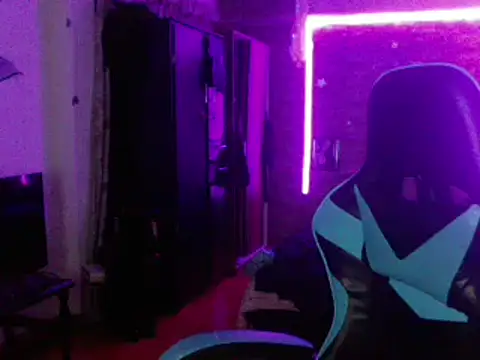 AngelaQueen  online show from December 14, 2024, 11:12 pm