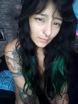 AngelaQueen  online show from March 4, 2025, 9:32 pm